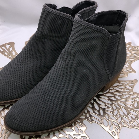 Kenzie Textured Dusty Blue Suede Side Zip and Elastic Insert Booties Size 10 - Picture 4 of 8